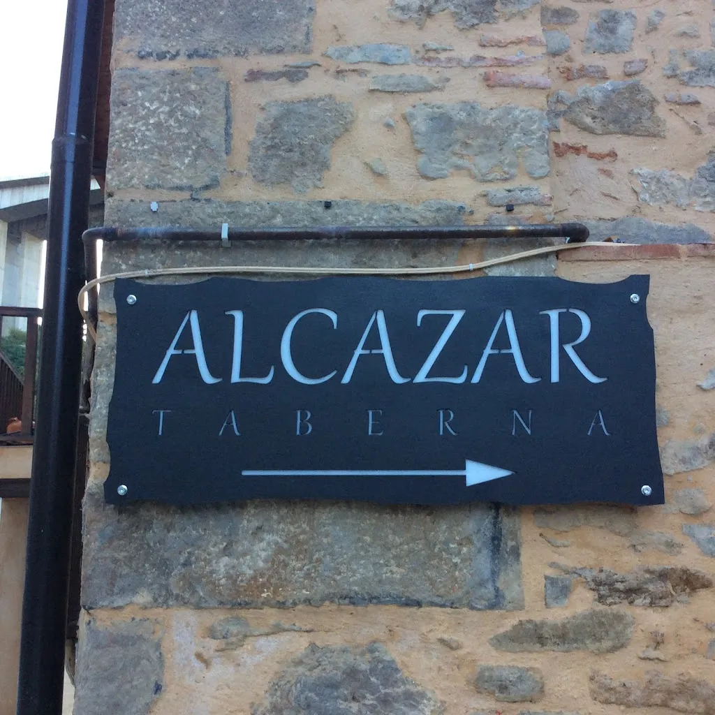 BAR ALKAZAR_Eskoriatza_slider_image_2