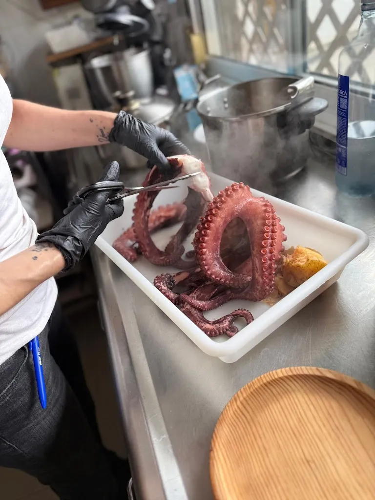 Asador Aztiria Erretegia_Gabiria_slider_image_3