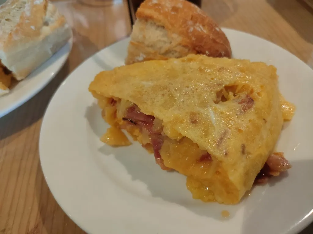 jonathan ramos_Tantaka_Elgoibar_review