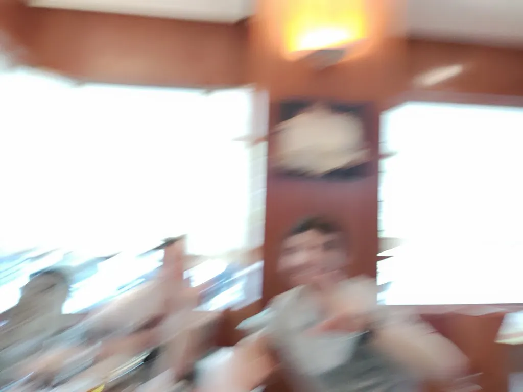 Innn998 Innn998_Cafeteria King-Kong_Elgoibar_review