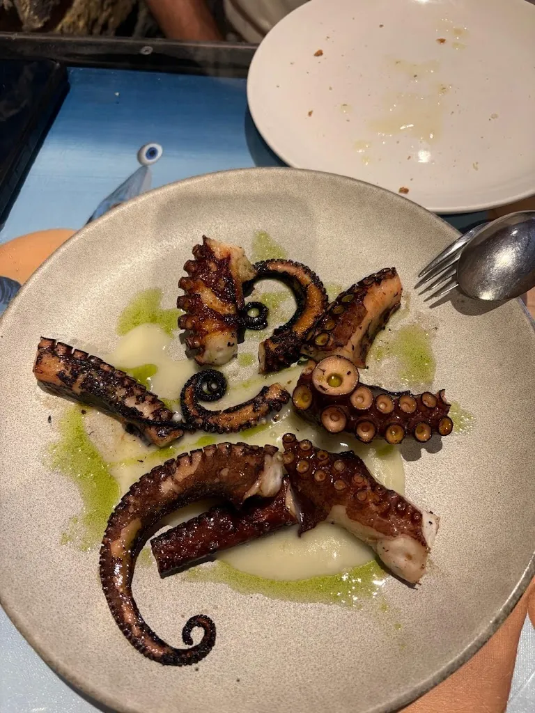 Howard B_Elkano Txiki_Getaria_review