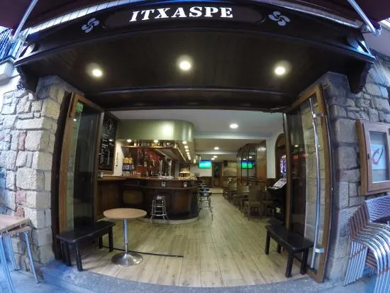 Itxaspe restaurant in Getaria