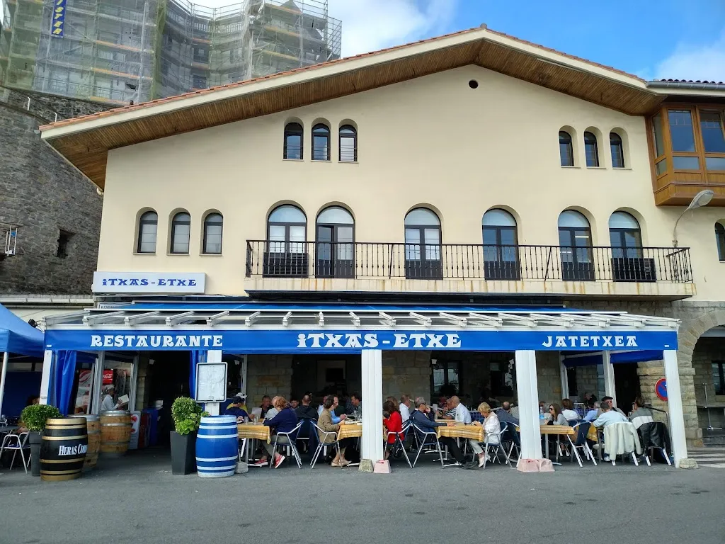 ITXAS-ETXE JATETXEA restaurant in Getaria