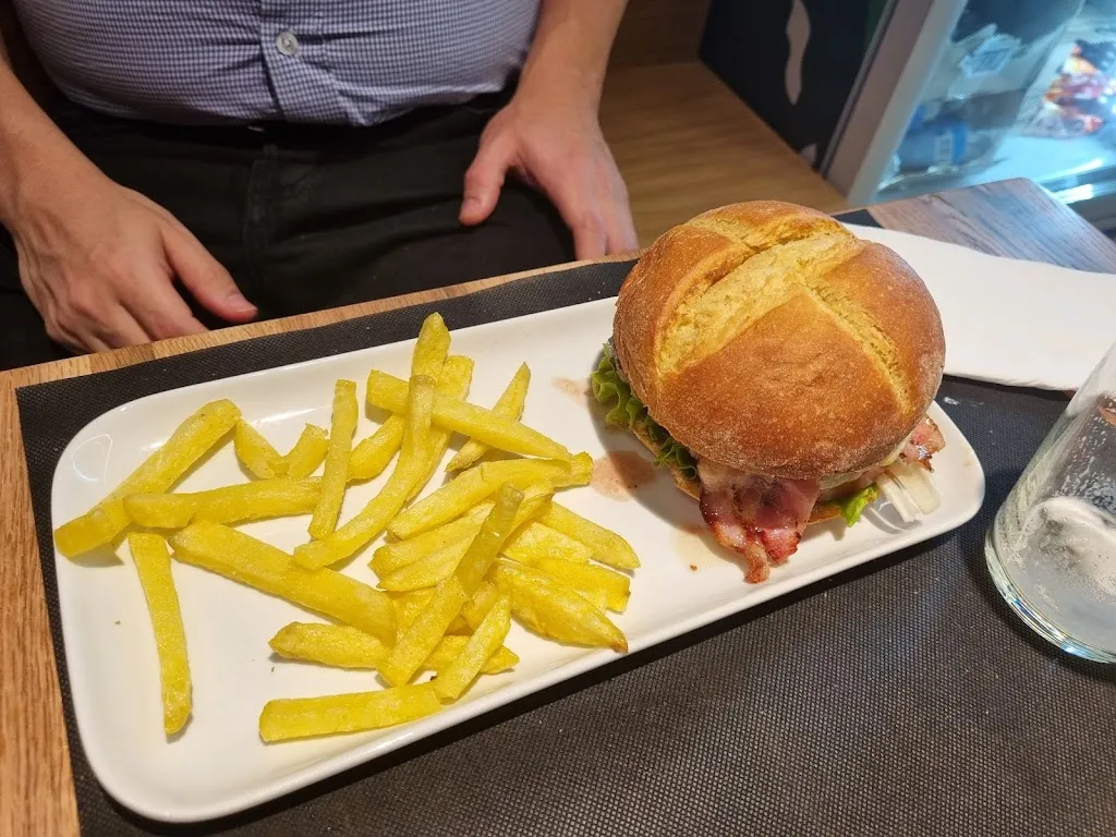 Menu_Irurako Ostatua_Irura_image_7