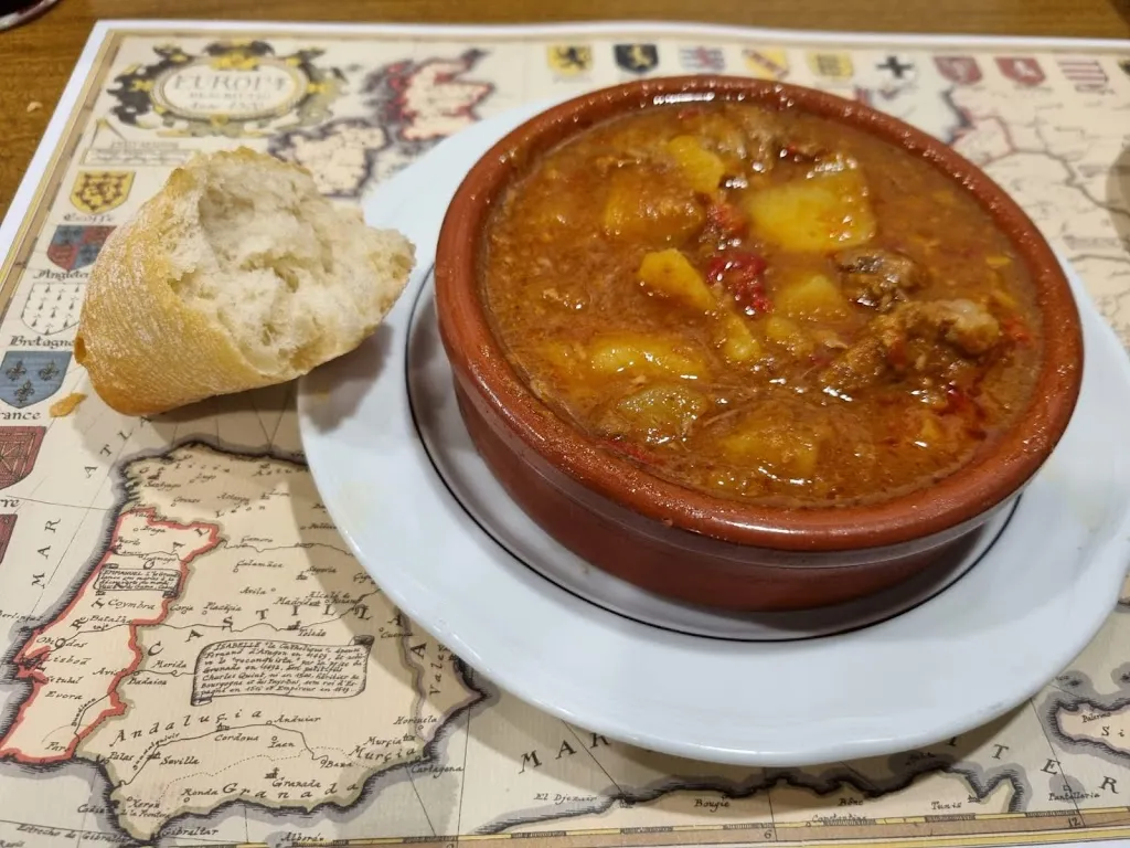 Carolina Paloschi_Loatzo Taberna Jatetxea_Irura_review