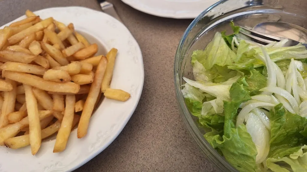 claudia urbizu_Orendaingo Ostatua_Itsasondo_review