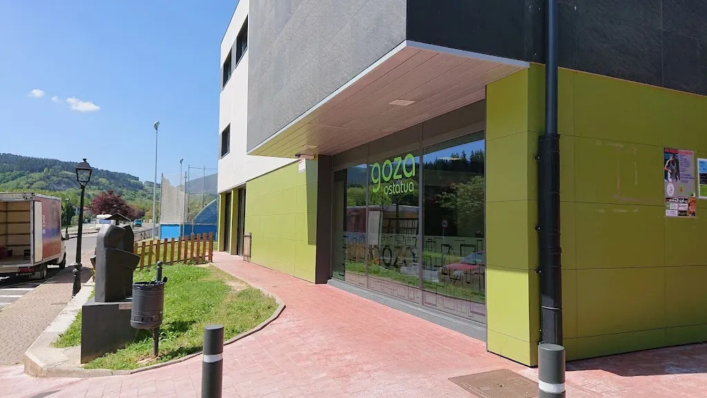 GOZA OSTATUA restaurant in Itsasondo