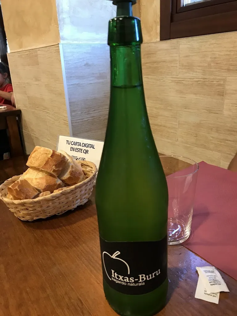 Carmen L._Horbel taberna_Hernani_review