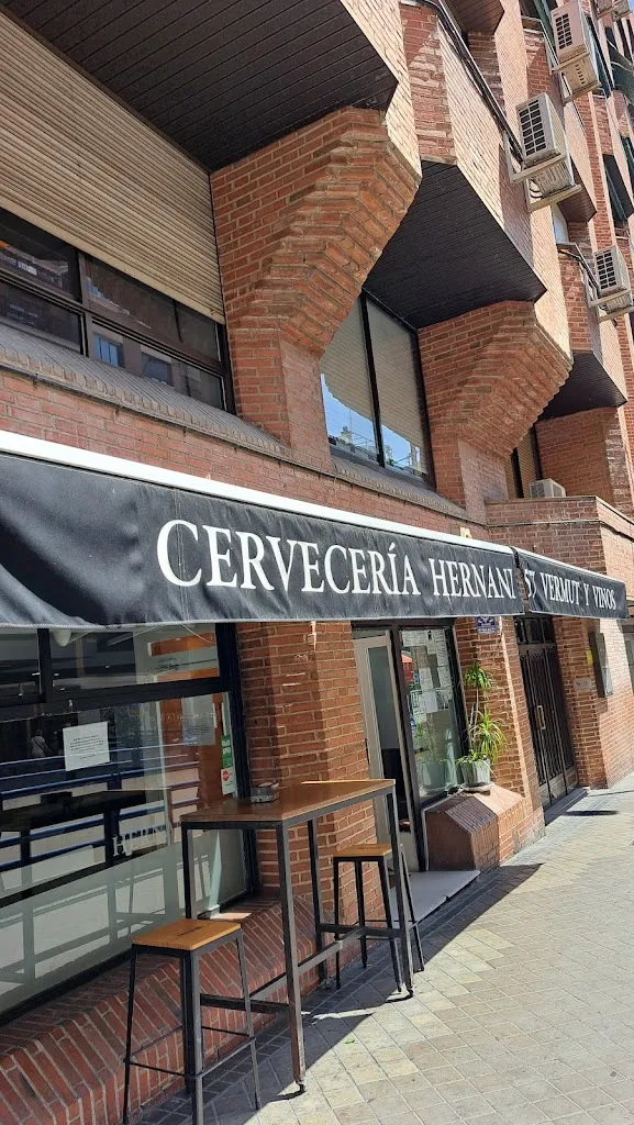 Hernani 57_Hernani_slider_image_1