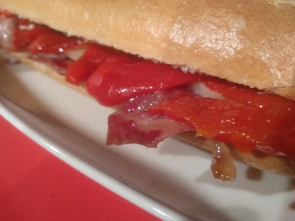 Borja C_I_Egoki Taberna_Hernani_review