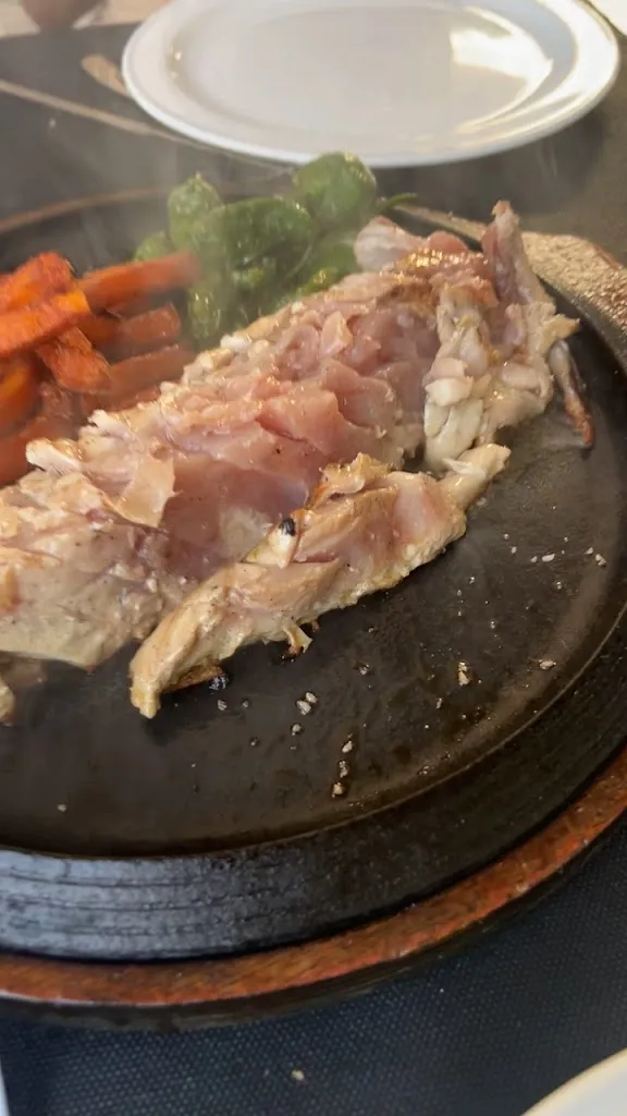 Ruby Samuel_Restaurante Batzokia Jatetxea_Hondarribia_review