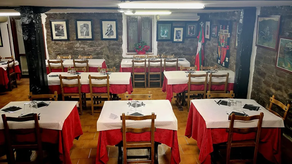 Restaurante Batzokia Jatetxea_Hondarribia_slider_image_1