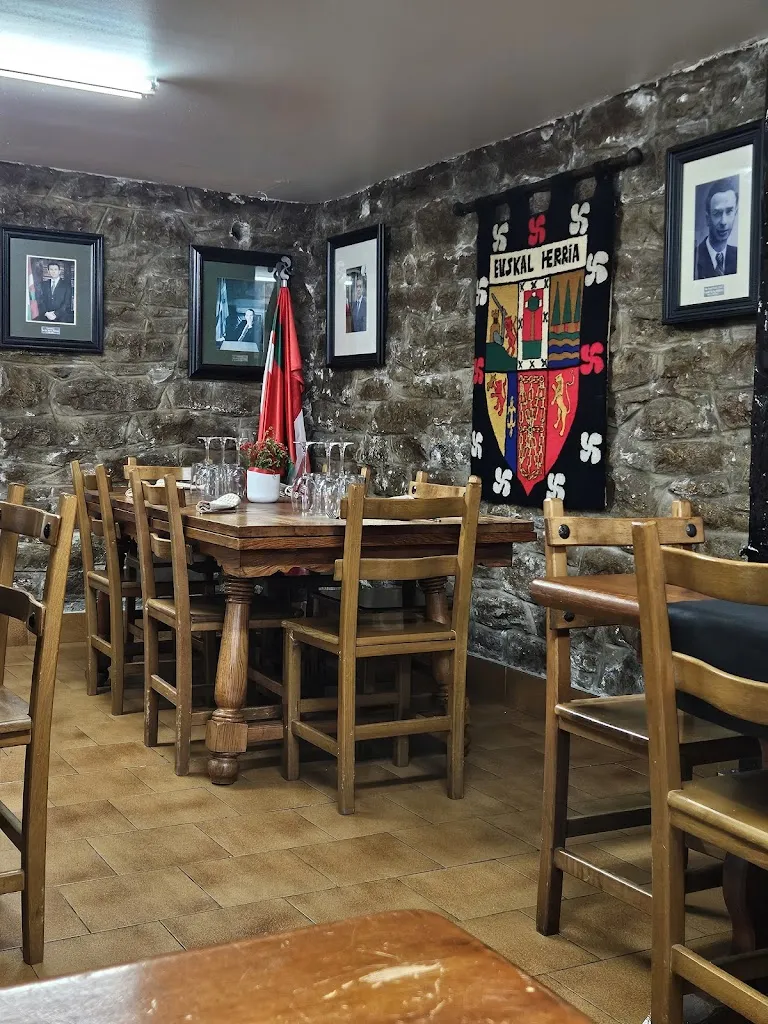 Restaurante Batzokia Jatetxea_Hondarribia_slider_image_3