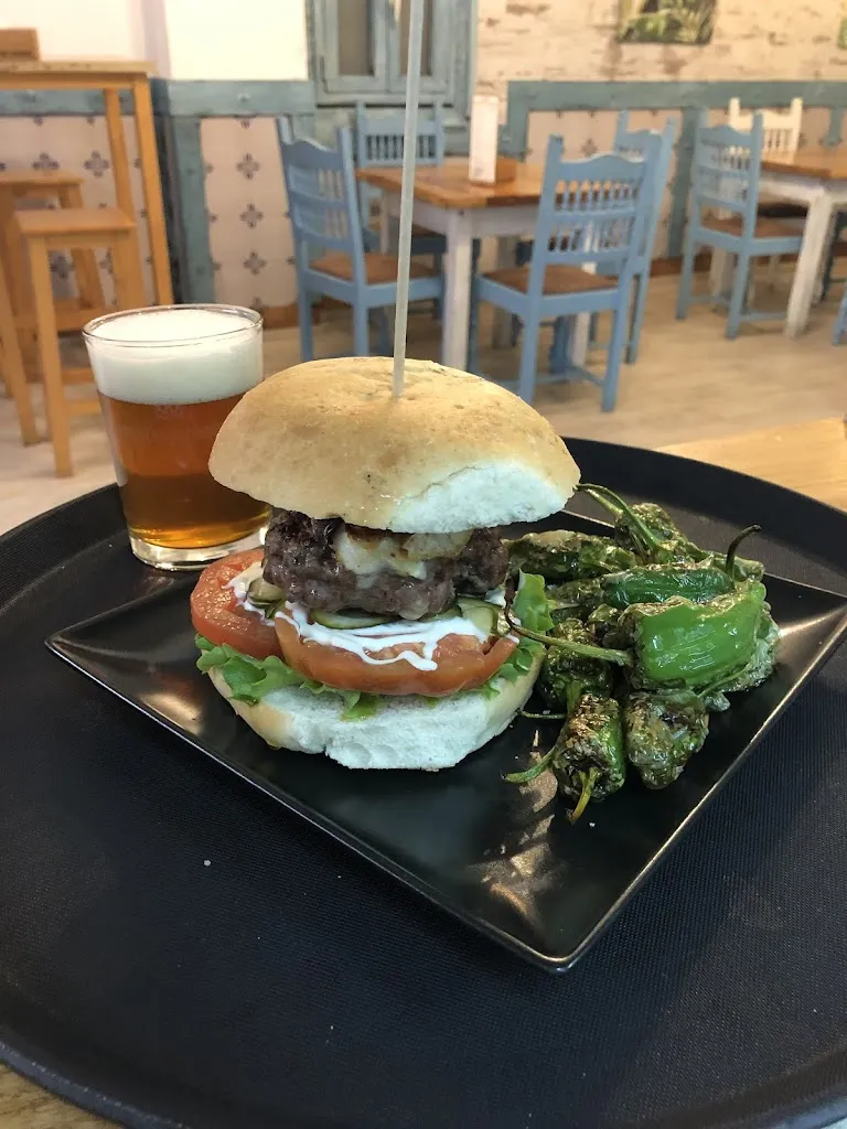 Tatapas Gastroteka_Hondarribia_slider_image_3