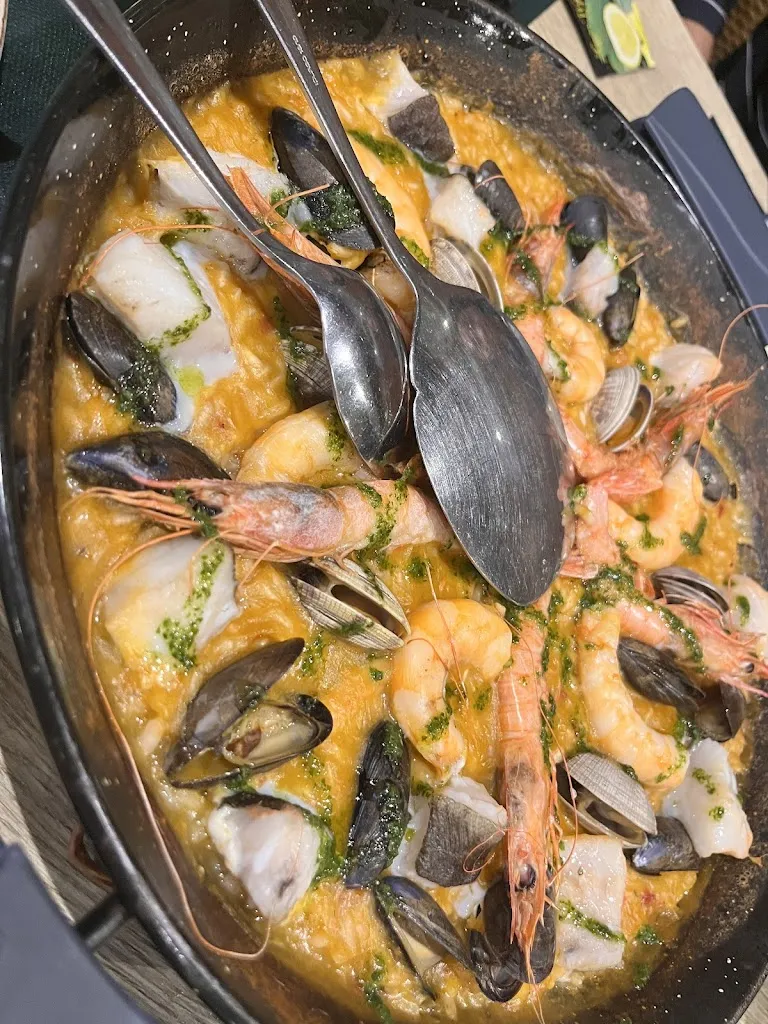 Sharon Huang_Kai Zaharra_Hondarribia_review