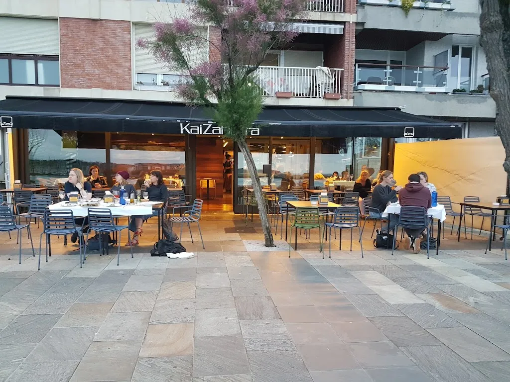 Kai Zaharra restaurant in Hondarribia