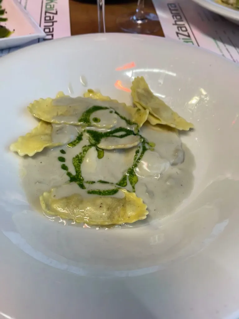 Kai Zaharra_Hondarribia_slider_image_2