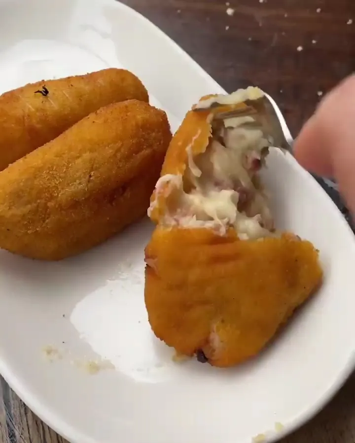 Natalia Bonnelye_Zabala_Hondarribia_review