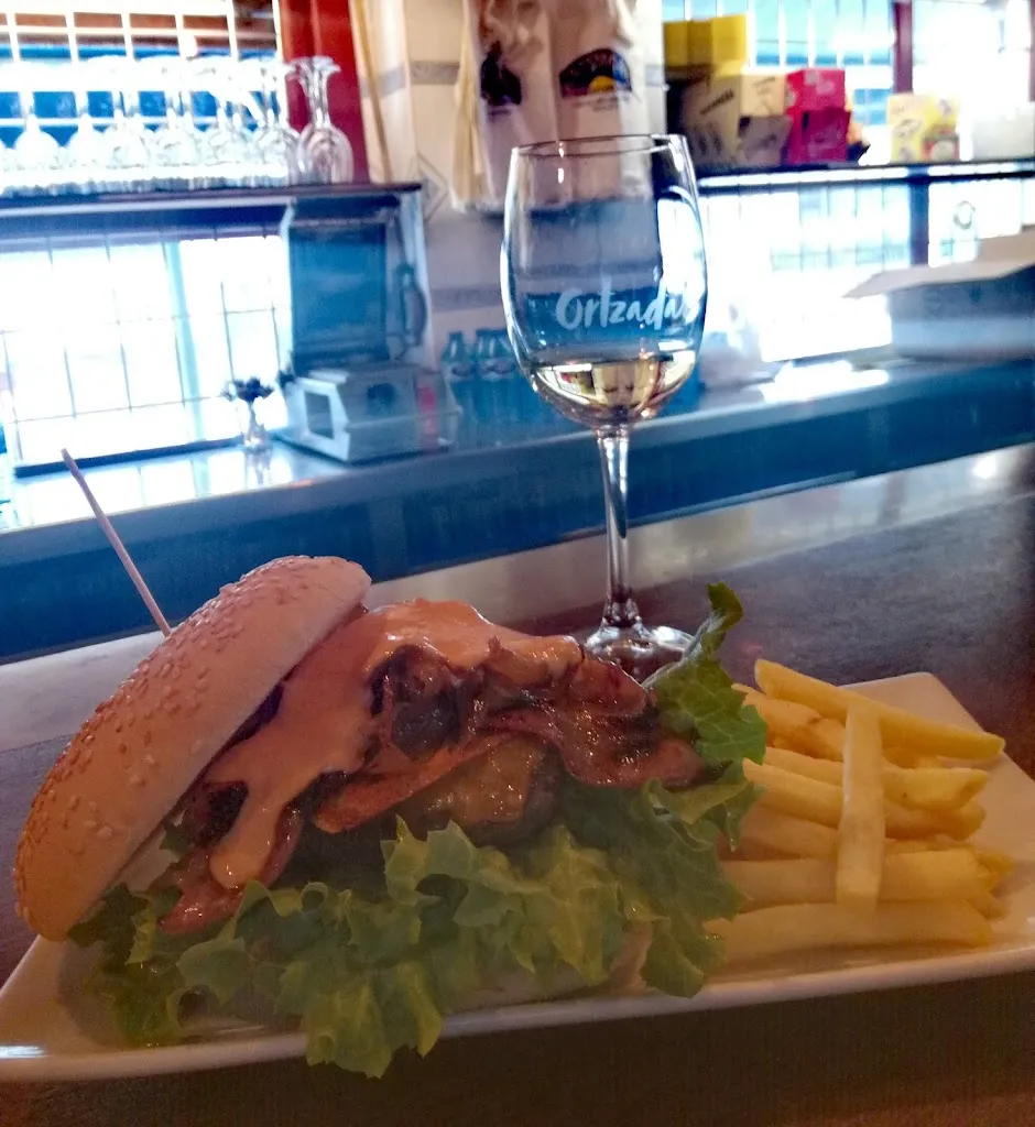 Menu_Cervecería Ortzadar_Hondarribia_image_8