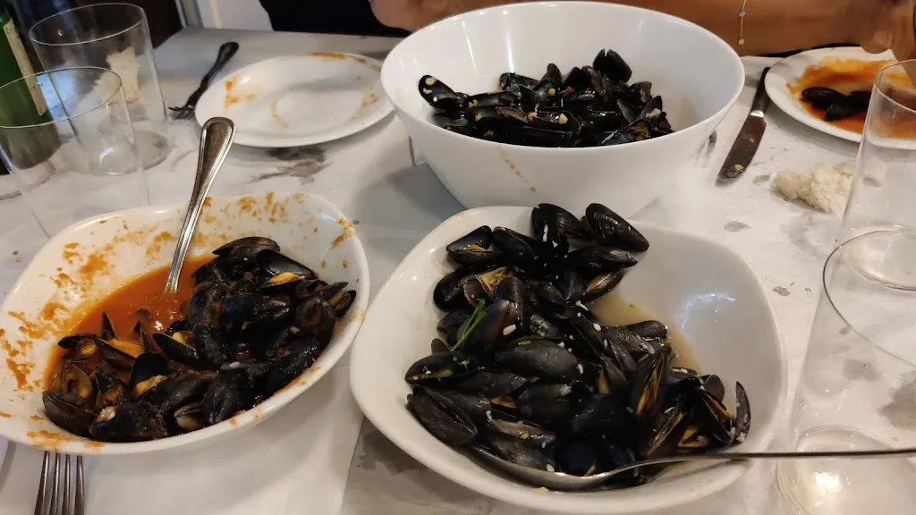 Iñigo Pellejer Armentia_ARRAUN ETXEA_Hondarribia_review