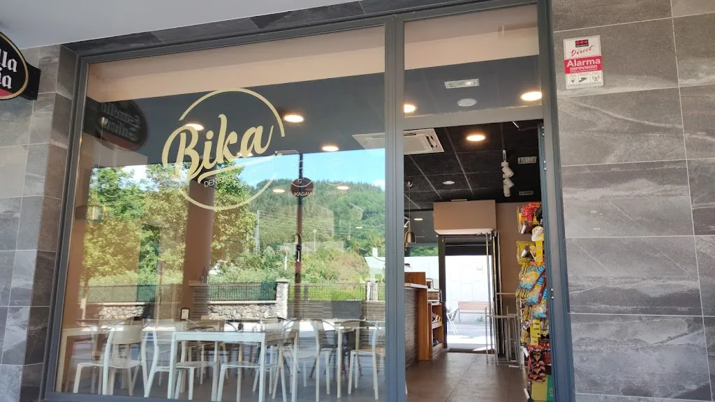 BIKA restaurant in Lazkao
