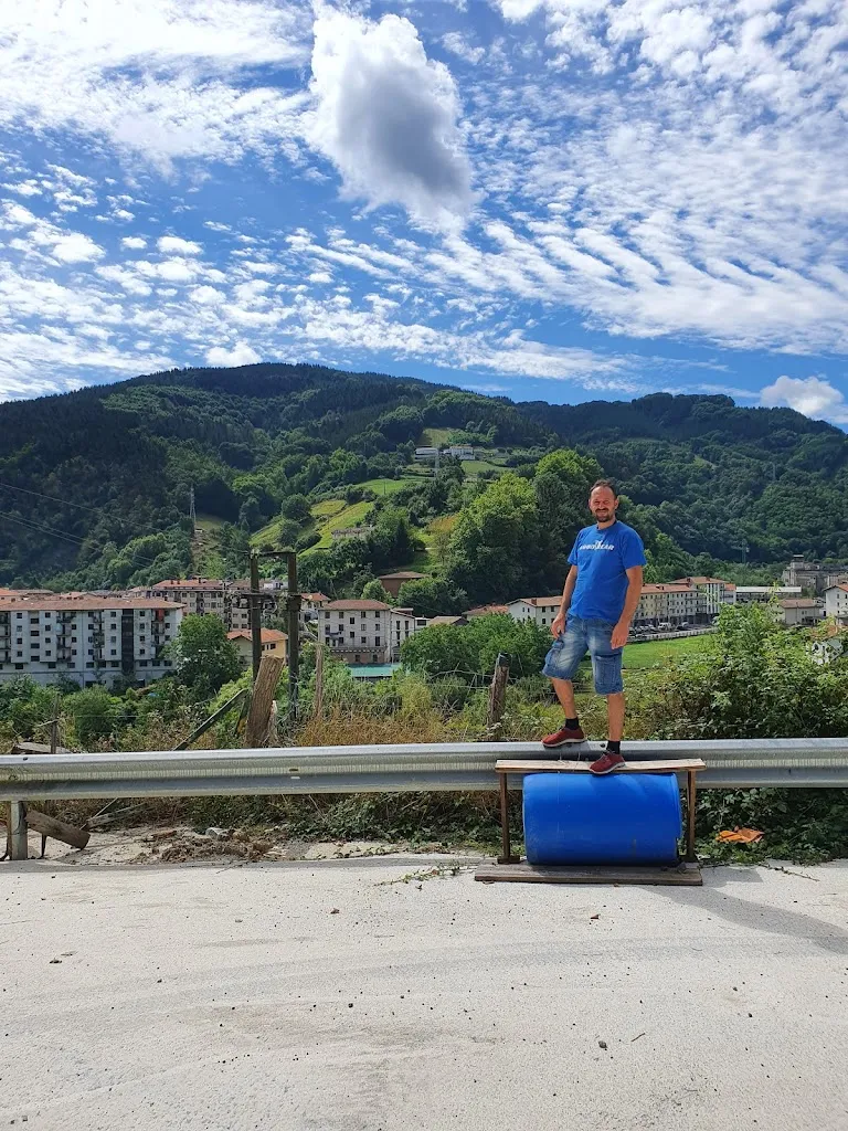 Ezkizu_Legorreta_slider_image_2