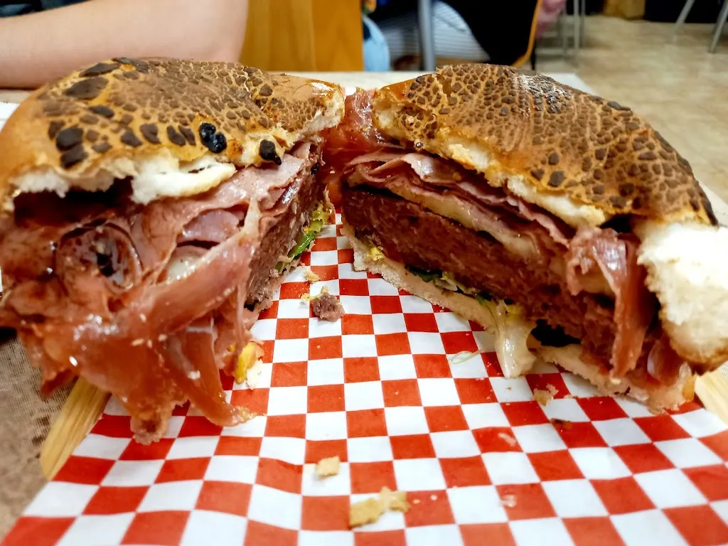 Isa D_EL CASINO de la Plaza._Tobarra_review