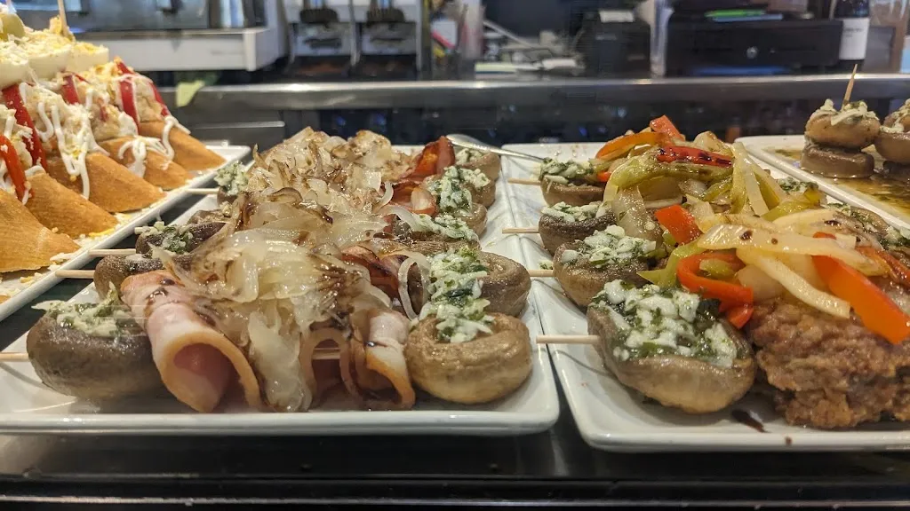 Cris Briega_Molino Taberna_Irun_review