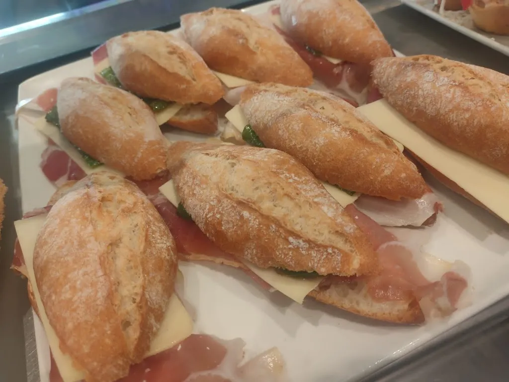 Molino Taberna_Irun_slider_image_2