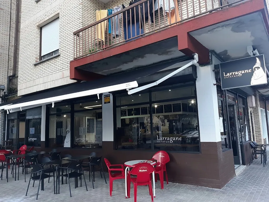 Larragane ostatua_Irun_slider_image_3