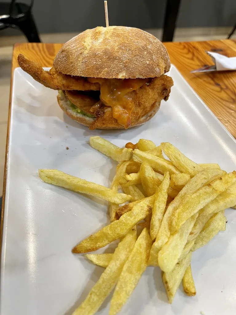 izan rodriguez_Iratxo taberna_Errenteria_review