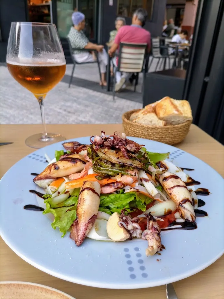 Elkorner Kafe-taberna_Errenteria_slider_image_3