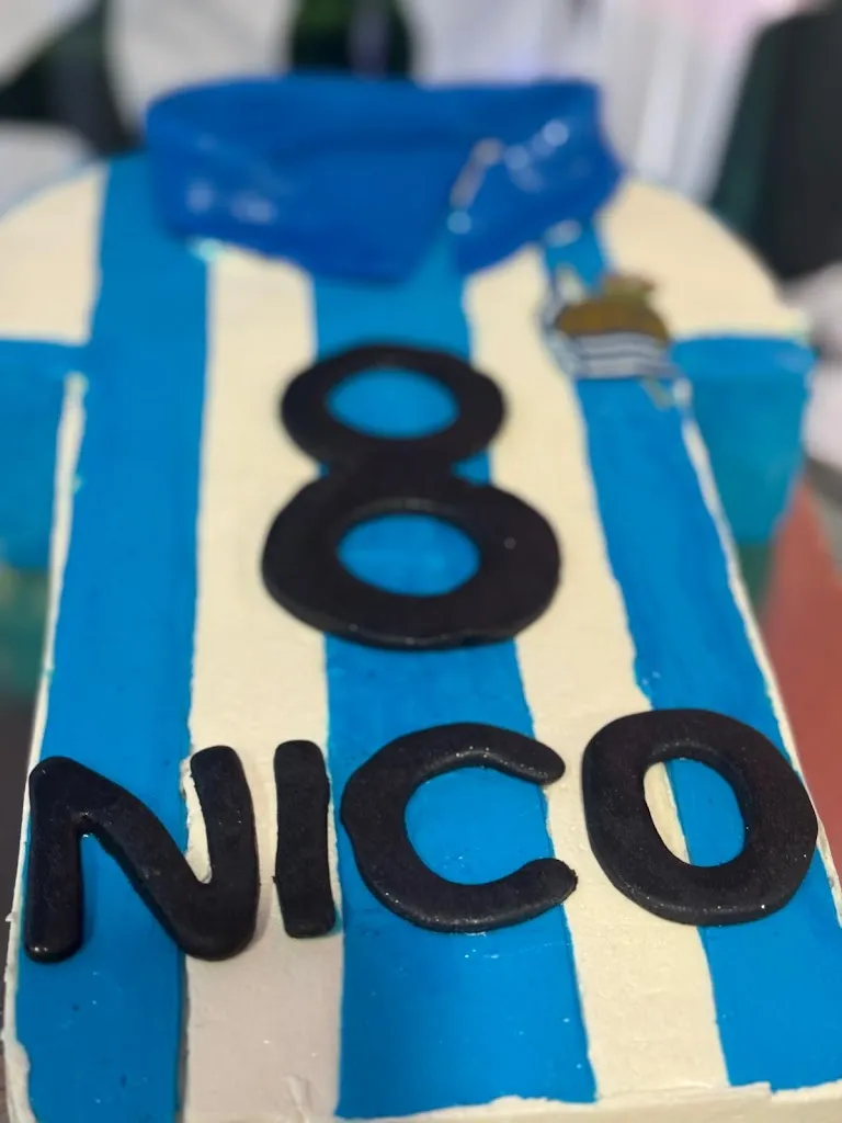 alma triñanes_Las tartas de Glo_Errenteria_recensione