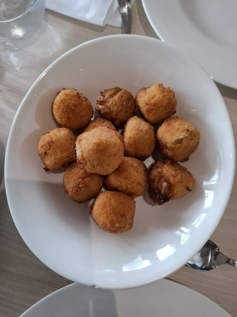 Carla Sanchez_Restaurante @ Torre Zumeltzegi_Oñati_review