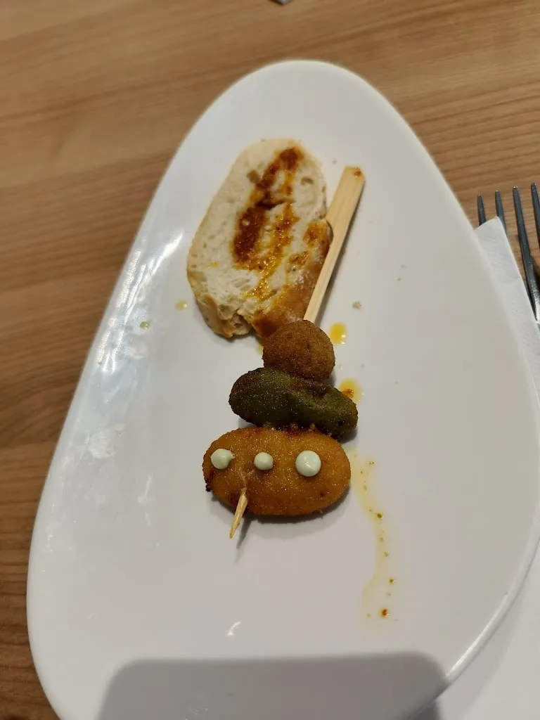 -S- Pablo Ortega_Herriko etxea - Lasarte Oria_Lasarte-Oria_review