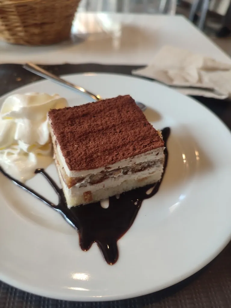 Mónica Hernández_Bar Lasarte_Lasarte-Oria_review