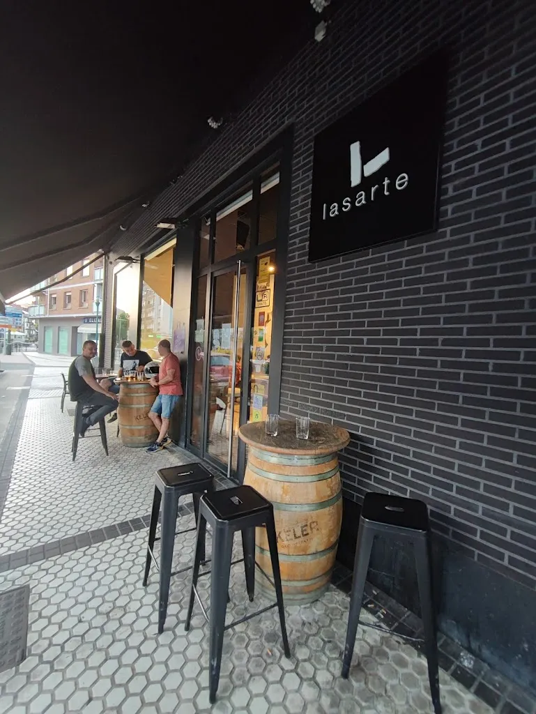 Bar Lasarte restaurant in Lasarte-Oria