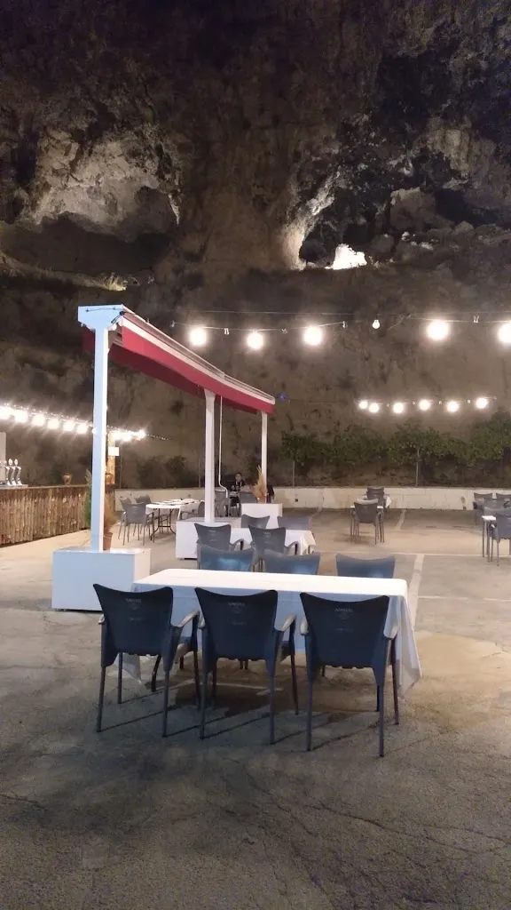 Hotel Restaurante Yeste_Yeste_slider_image_2