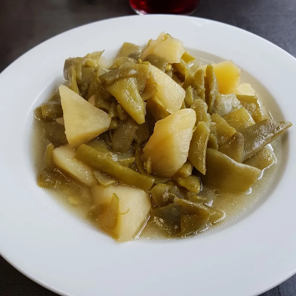 Ongi Etorri Taberna Jatetxea restaurant in Lezo