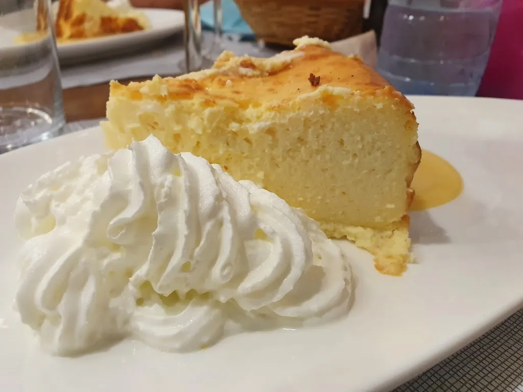 Madmoiselle Paris_Aiton Borda taberna_Lezo_review