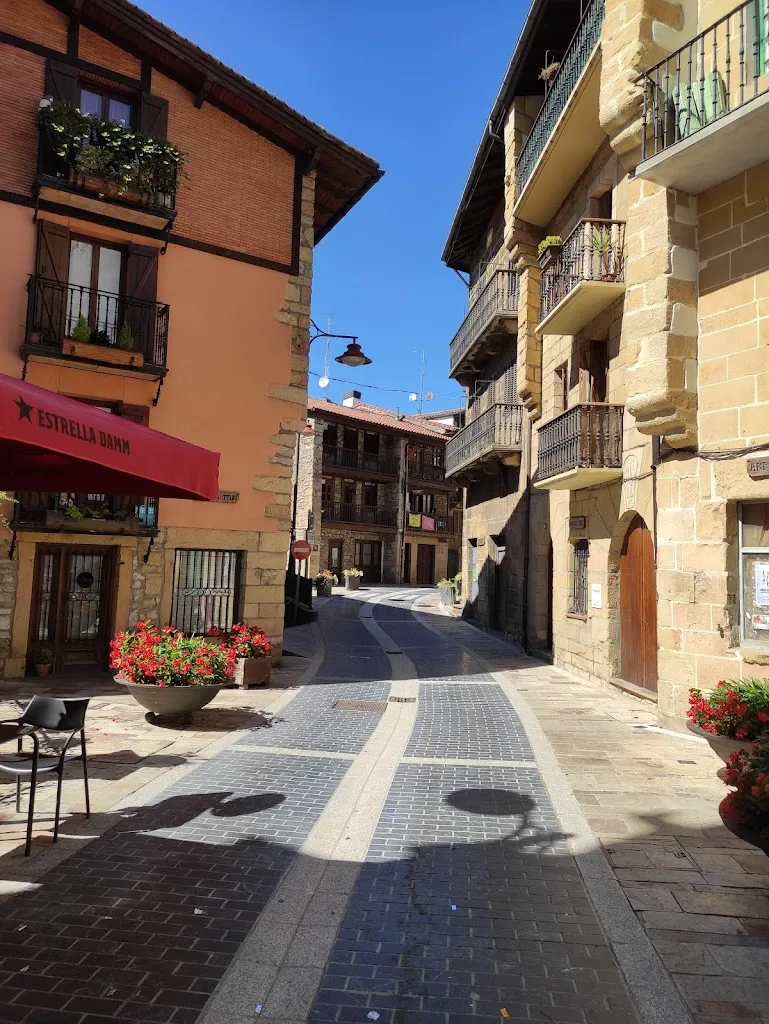 Bar Sahatsa_Lezo_slider_image_3