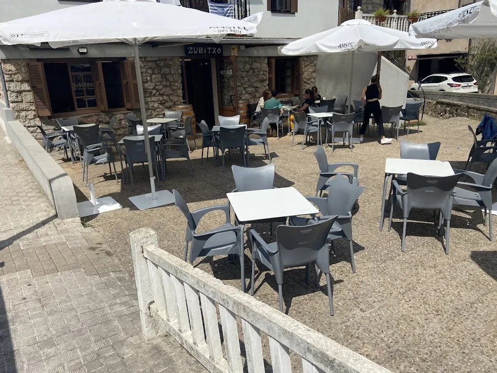 Zubitxo Taberna restaurant in Lezo