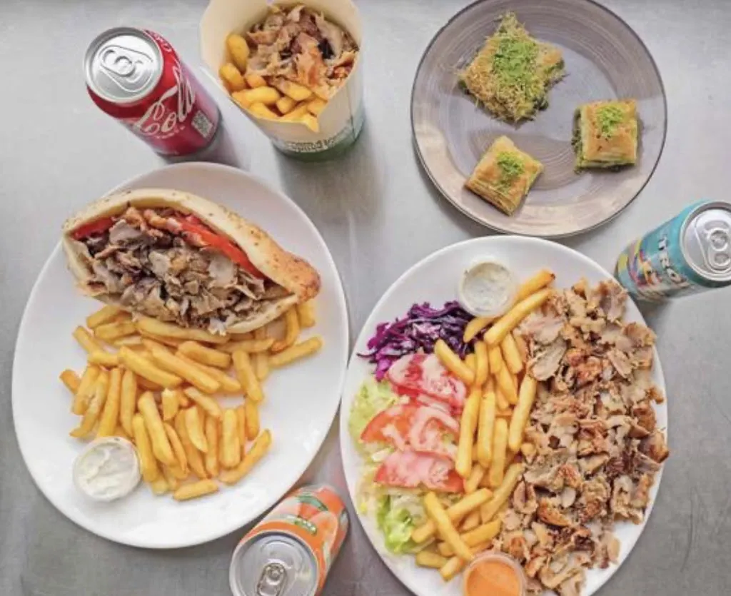 Farooq Hamza_OSTURK KEBAB Y PIZZERÍA_Lezo_review