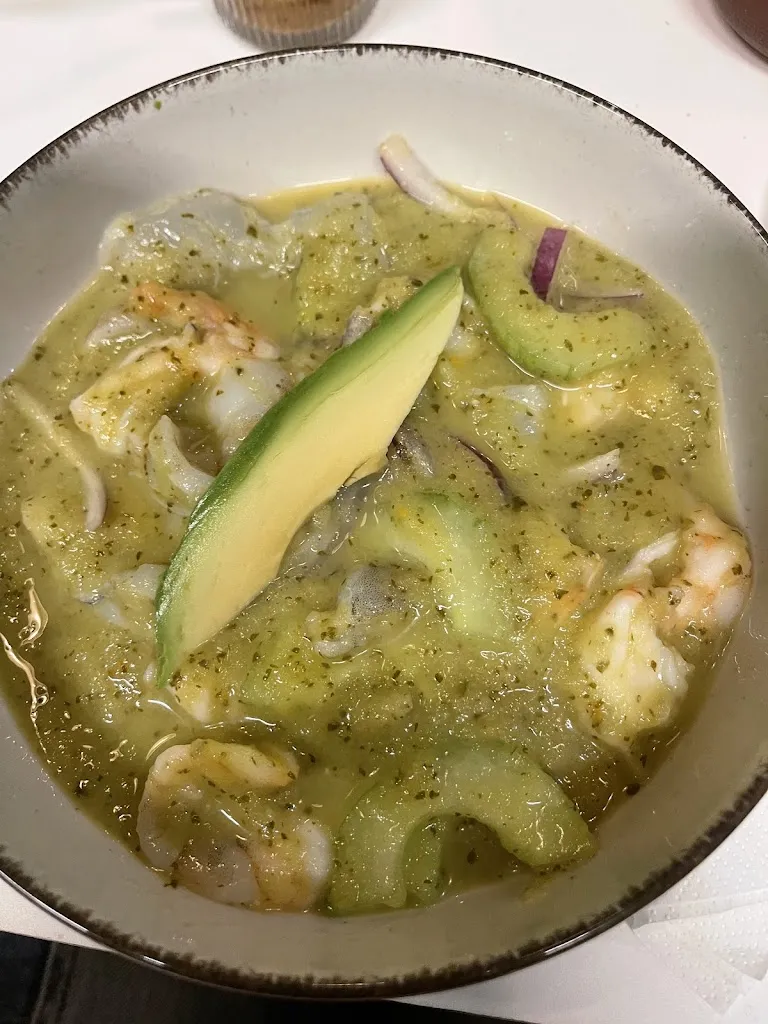 Elizabeth Rostro_Corvina Mx_Segura_review