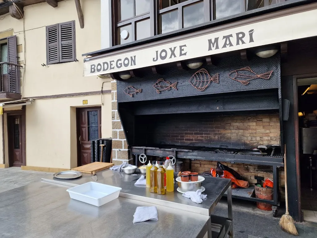 Bodegón Asador Joxe Mari restaurant in Orio