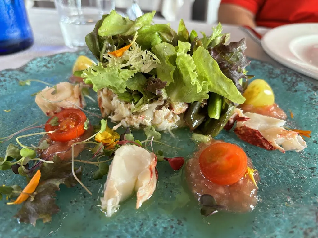 dania goussous_Bodega Katxiña Txakolina_Orio_review