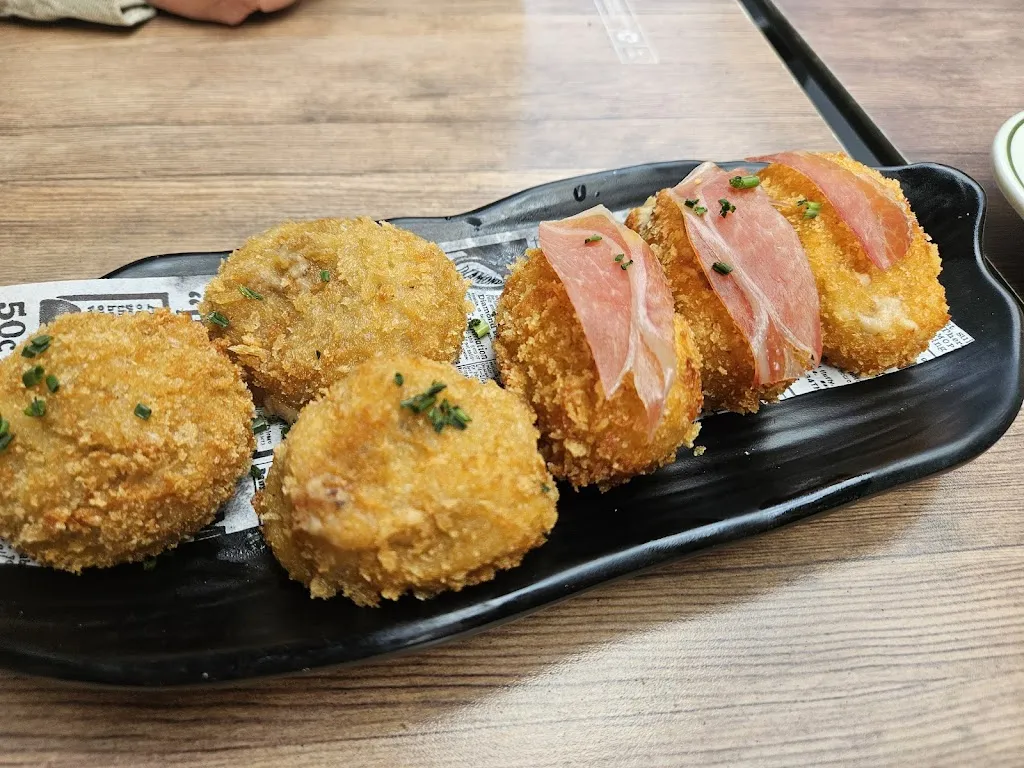 Mirotza Taberna_Orio_slider_image_3