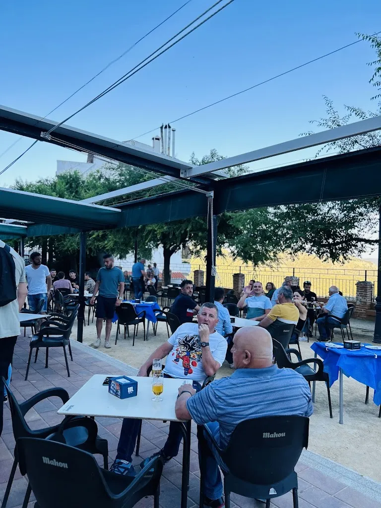 Chiringuito Paseo De La Feria_Yeste_slider_image_1