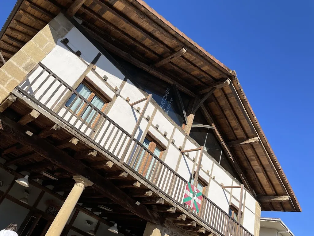 Nuno Rodrigues_Artzabal_Usurbil_review