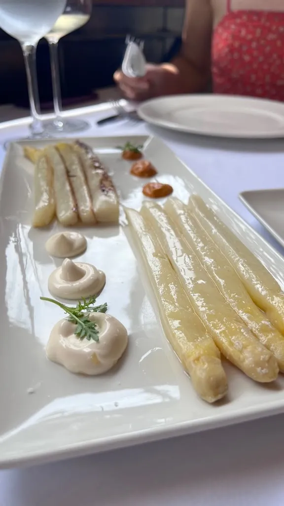 Leela Fallah_Asador Olivi Erretegia_Usurbil_recensione